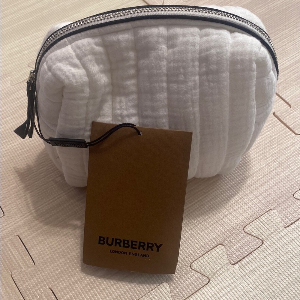 Burberry White Quilted Pouch